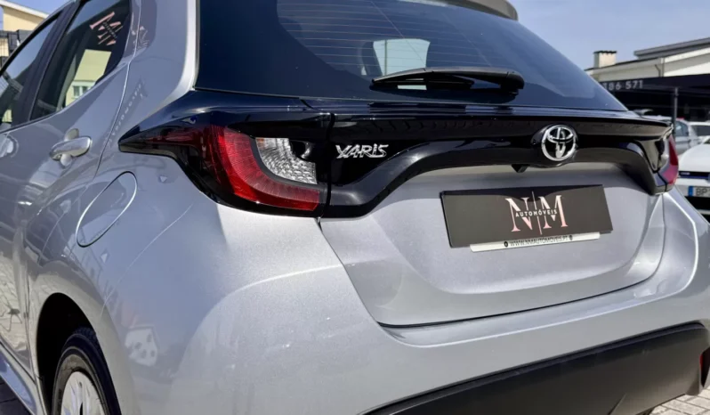 
								Toyota Yaris 1.0 VVT-i Comfort full									