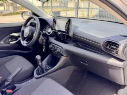 
										Toyota Yaris 1.0 VVT-i Comfort full									