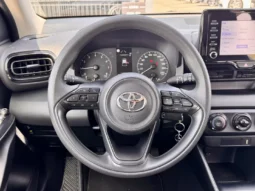
										Toyota Yaris 1.0 VVT-i Comfort full									