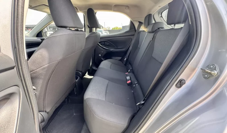 
								Toyota Yaris 1.0 VVT-i Comfort full									