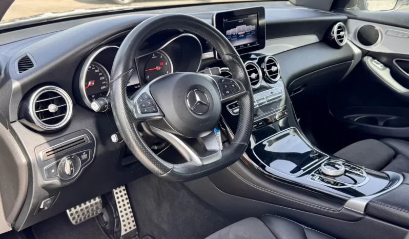 
								Mercedes-Benz GLC 250 d 4Matic 9G-TRONIC AMG Line full									