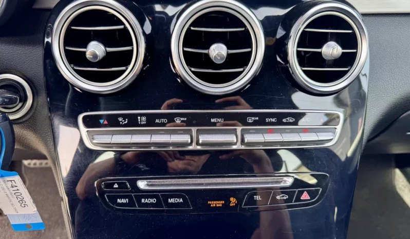 
								Mercedes-Benz GLC 250 d 4Matic 9G-TRONIC AMG Line full									