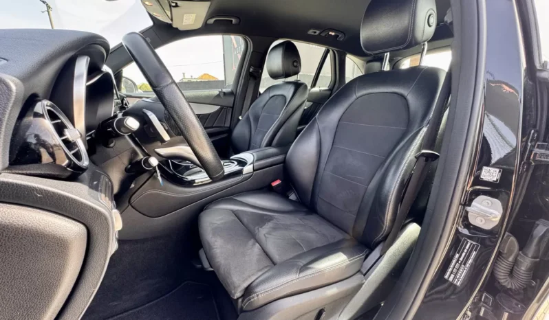
								Mercedes-Benz GLC 250 d 4Matic 9G-TRONIC AMG Line full									