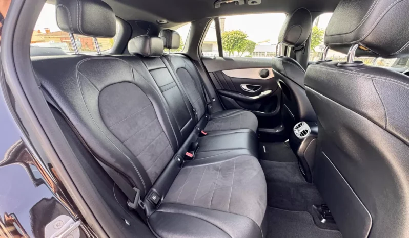 
								Mercedes-Benz GLC 250 d 4Matic 9G-TRONIC AMG Line full									