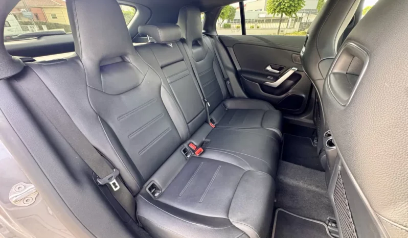 
								Mercedes-Benz CLA 180 d Shooting Brake Progressive Aut. full									