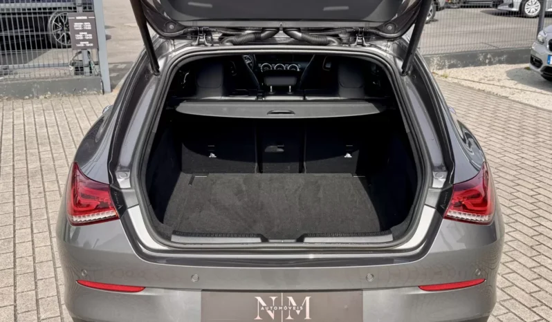 
								Mercedes-Benz CLA 180 d Shooting Brake Progressive Aut. full									