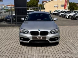 
										BMW 116 d Line Sport Auto full									