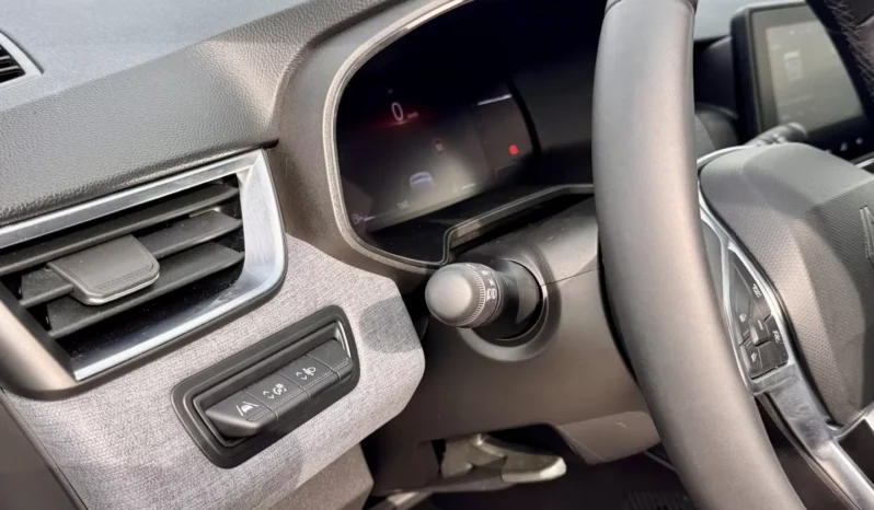 
								Renault Clio Evolution full									