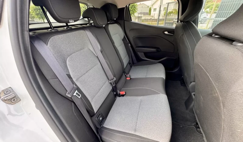 
								Renault Clio Evolution full									