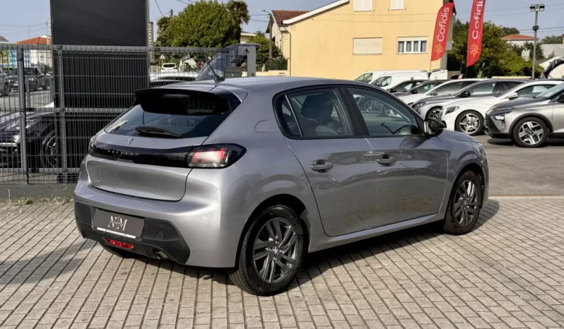 
								Peugeot 208 1.2 PureTech Active Pack full									