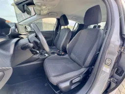 
										Peugeot 208 1.2 PureTech Active Pack full									