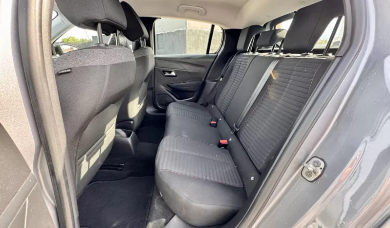 
								Peugeot 208 1.2 PureTech Active Pack full									
