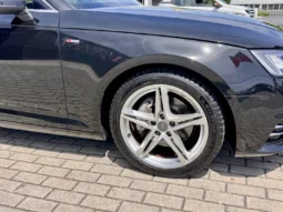 
										Audi A4 2.0 TDI S-line S tronic full									