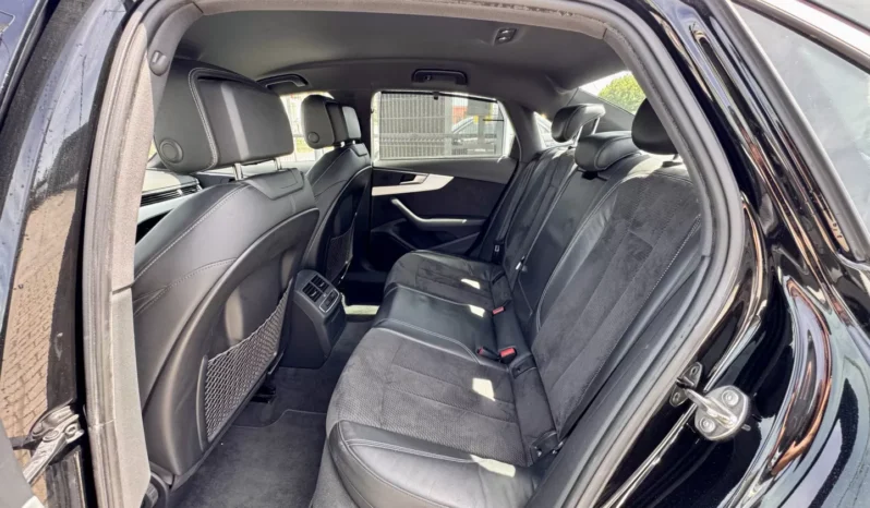 
								Audi A4 2.0 TDI S-line S tronic full									