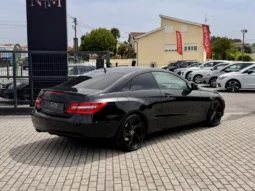 
										Mercedes-Benz E 220 CDI BlueEfficiency Auto full									