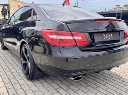 
										Mercedes-Benz E 220 CDI BlueEfficiency Auto full									