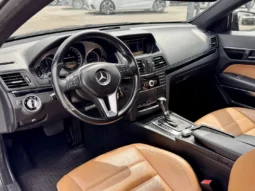
										Mercedes-Benz E 220 CDI BlueEfficiency Auto full									
