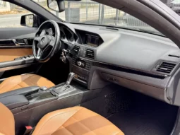 
										Mercedes-Benz E 220 CDI BlueEfficiency Auto full									