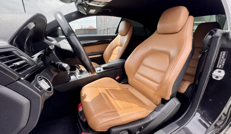 
								Mercedes-Benz E 220 CDI BlueEfficiency Auto full									
