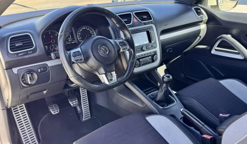 
								VW Scirocco 2.0 TDI R-Line full									