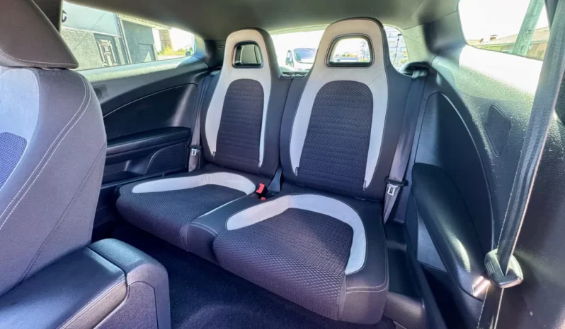 
								VW Scirocco 2.0 TDI R-Line full									