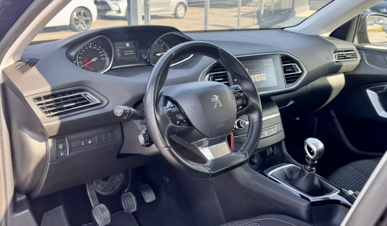 
								Peugeot 308 SW 1.6 BlueHDi Style full									