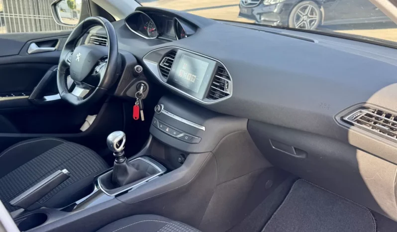 
								Peugeot 308 SW 1.6 BlueHDi Style full									