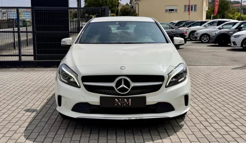 
								Mercedes-Benz A 200 d Urban full									