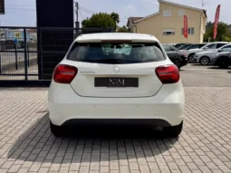 
										Mercedes-Benz A 200 d Urban full									