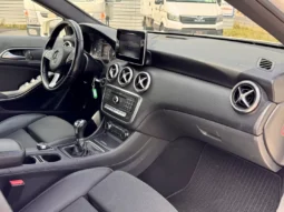 
										Mercedes-Benz A 200 d Urban full									