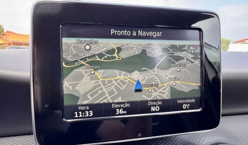 
								Mercedes-Benz A 200 d Urban full									