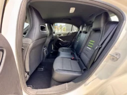 
										Mercedes-Benz A 200 d Urban full									