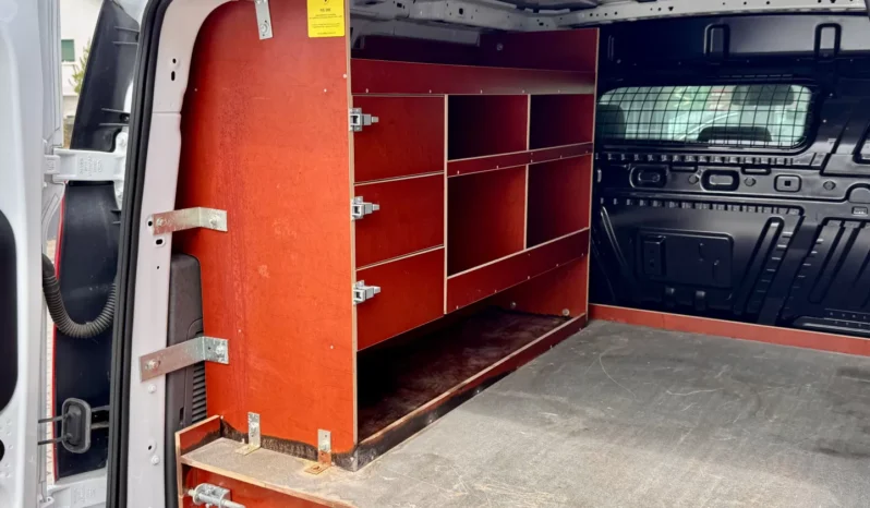 
								Ford Transit Connect L1 1.5 Ecoblue 3L full									