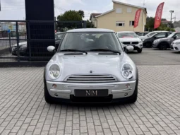 
										MINI 3 Portas One 1.4 D full									