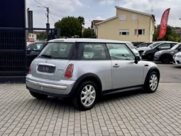 
										MINI 3 Portas One 1.4 D full									