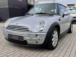 
										MINI 3 Portas One 1.4 D full									