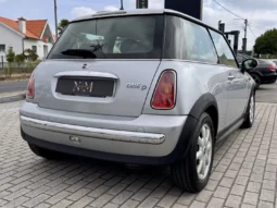 
										MINI 3 Portas One 1.4 D full									