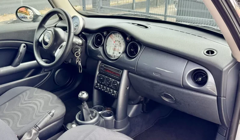 
								MINI 3 Portas One 1.4 D full									