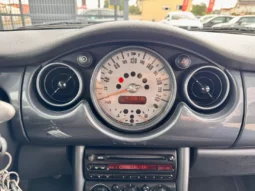 
										MINI 3 Portas One 1.4 D full									