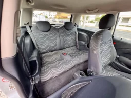 
										MINI 3 Portas One 1.4 D full									