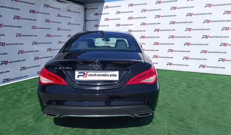 
								Mercedes-Benz CLA 220 full									