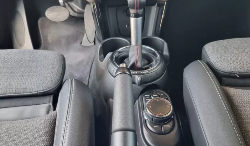
								MINI Cooper full									