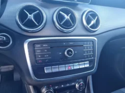 
										Mercedes-Benz CLA 220 full									