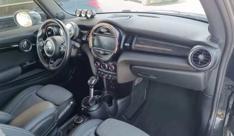 
								MINI Cooper full									