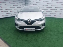 
										Renault Clio full									