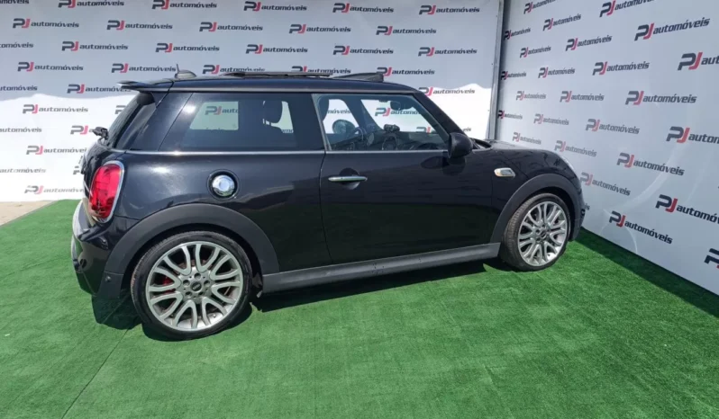 
								MINI Cooper full									