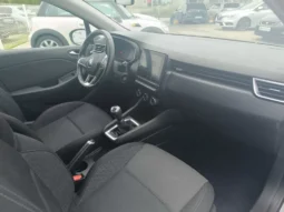
										Renault Clio full									