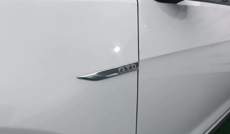 
								VW Golf full									