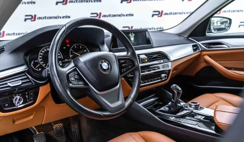 
								BMW 520 full									