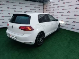 
										VW Golf full									